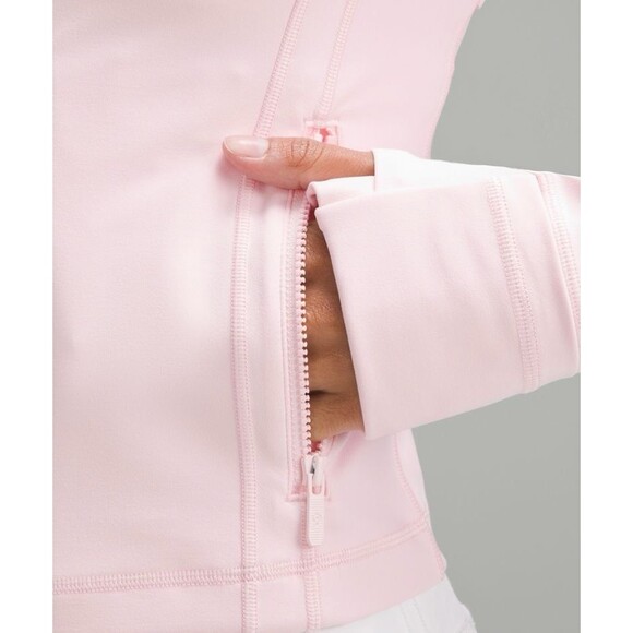NWT Lululemon Define Cropped Jacket Nulu Strawberry Milkshake Size 12 - Picture 5 of 7